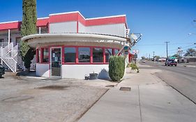 OYO Hotel Alpine TX near University
